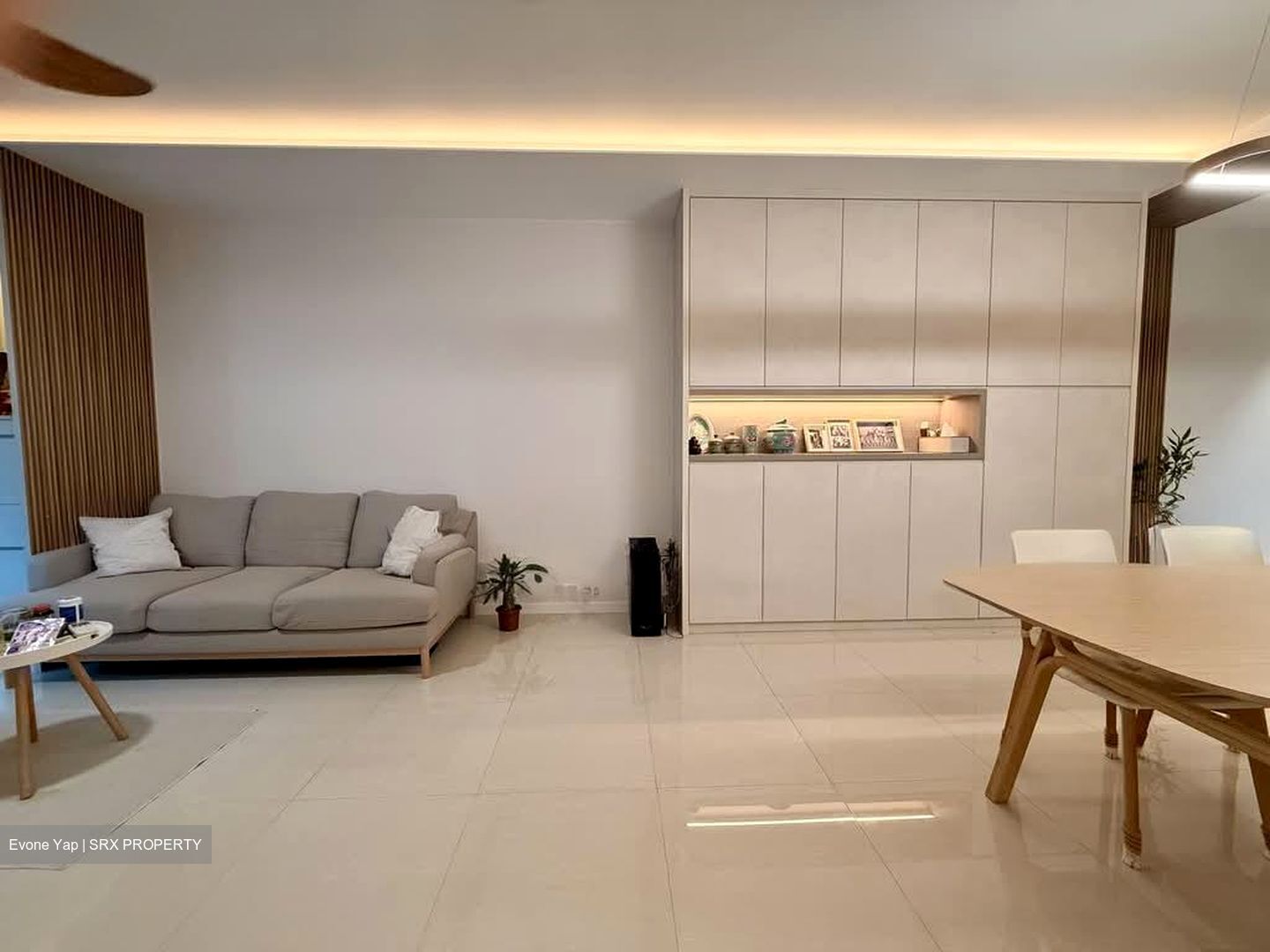 Treasure at Tampines (D18), Condominium #596003101